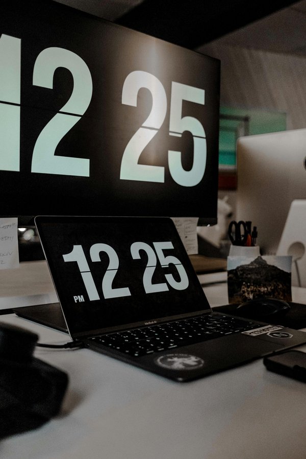 Découvrez les 10 leçons spirituelles derrière 12h12